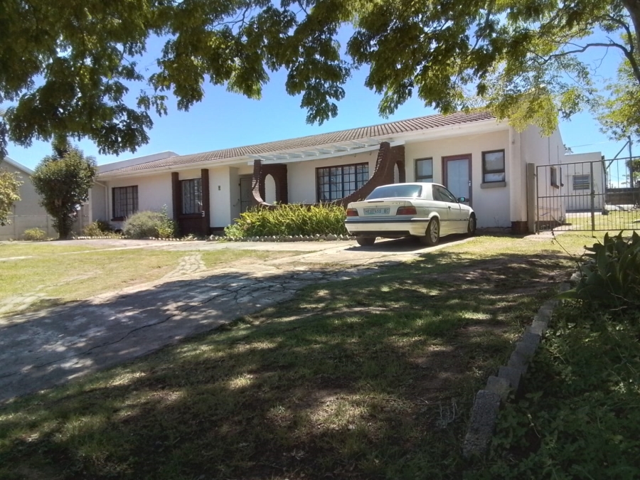 3 Bedroom Property for Sale in Haven Hills Eastern Cape